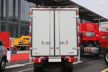 ��� E90 3.5T 3.665�׵��Ŵ��綯��ʽ΢��55.06kWhͼƬ