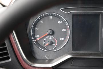 һ����� J6V�ؿ� �캽�� 600���� 6X4 LNG�Զ���ǣ����(Һ��)(CA4250P66M25T1A3E6)ͼƬ