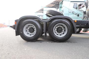 һ����� J6V�ؿ� �캽�� 600���� 6X4 LNG�Զ���ǣ����(Һ��)(CA4250P66M25T1A3E6)ͼƬ