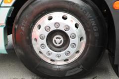 一汽解放 J6V重卡 领航版 600马力 6X4 LNG自动档牵引车(液缓)(CA4250P66M25T1A3E6)