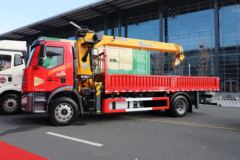 一汽解放 J6L 220马力 4X2 随车吊(徐工牌)(XGS5180JSQJ6)