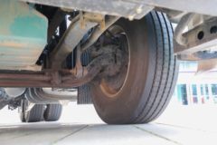 一汽解放 J7重卡 620马力 6X4 AMT自动档牵引车