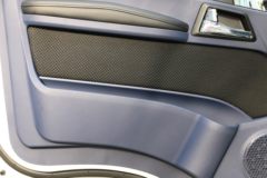 解放 虎6G中体 4.5T 单排纯电动轻卡底盘(CA1047P40L2BEVA85)86.55kWh