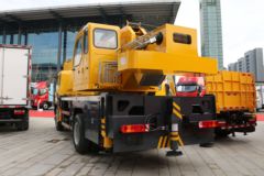 解放 虎6G 180马力 4X2 随车吊(CA1160P40K62L4BE6A85) 解放 虎6G 180马力 4X2 随车吊(CA1160P40K62L4BE6A85)