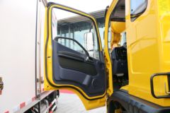 解放 虎6G 180马力 4X2 随车吊(CA1160P40K62L4BE6A85) 解放 虎6G 180马力 4X2 随车吊(CA1160P40K62L4BE6A85)