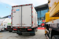 解放 领途 智能版 163马力 4X2 4.05米冷藏车 解放 领途 智能版 163马力 4X2 4.05米冷藏车