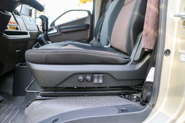 ��� ��; ���ܰ� 163���� 4X2 4.05����س�ͼƬ