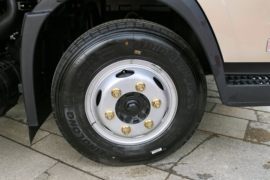 领途&nbsp;冷藏车底盘图片