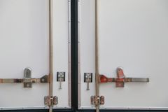 解放 领途 智能版 163马力 4X2 4.05米冷藏车 解放 领途 智能版 163马力 4X2 4.05米冷藏车