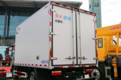 解放 领途 智能版 163马力 4X2 4.05米冷藏车 解放 领途 智能版 163马力 4X2 4.05米冷藏车