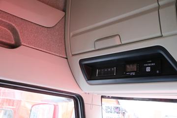 һ����� J6V�ؿ� �캽�� 620���� 6X4 AMT�Զ���ǣ����(Һ��)(CA4250P66K33T1E6)ͼƬ