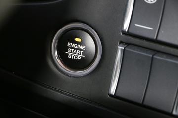 һ����� J6V�ؿ� �캽�� 620���� 6X4 AMT�Զ���ǣ����(Һ��)(CA4250P66K33T1E6)ͼƬ