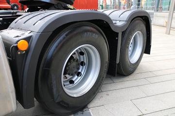 һ����� J6V�ؿ� �캽�� 620���� 6X4 AMT�Զ���ǣ����(Һ��)(CA4250P66K33T1E6)ͼƬ