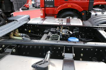 һ����� J6V�ؿ� �캽�� 620���� 6X4 AMT�Զ���ǣ����(Һ��)(CA4250P66K33T1E6)ͼƬ