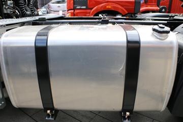 һ����� J6V�ؿ� �캽�� 620���� 6X4 AMT�Զ���ǣ����(Һ��)(CA4250P66K33T1E6)ͼƬ