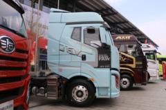 解放J6V牵引车百色市火热促销中 让利高达1万