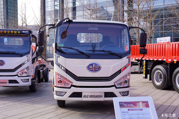 一汽解放轻卡虎6G盟固利 14kWh 功率60kW