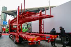 青岛解放 解放JK6 260马力 4X2 CNG 轿运车