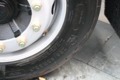 青岛解放 解放JK6 260马力 4X2 CNG 轿运车