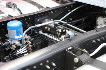 һ����� J6E�ؿ� 580���� 6X4 AMT�Զ���ǣ����(CA4250P66K25T1E6)ͼƬ