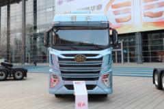 青岛解放 鹰途 头等舱 620马力 6X4 AMT自动档牵引车(带液缓)(CA4257P35K18T1E6A80)