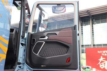 �ൺ��� ӥ; ͷ�Ȳ� 620���� 6X4 AMT�Զ���ǣ����(��Һ��)(CA4257P35K18T1E6A80)ͼƬ