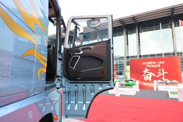 �ൺ��� ӥ; ͷ�Ȳ� 620���� 6X4 AMT�Զ���ǣ����(��Һ��)(CA4257P35K18T1E6A80)ͼƬ