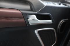 青岛解放 鹰途 头等舱 620马力 6X4 AMT自动档牵引车(带液缓)(CA4257P35K18T1E6A80)