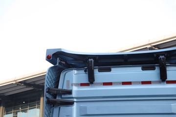 �ൺ��� ӥ; ͷ�Ȳ� 620���� 6X4 AMT�Զ���ǣ����(��Һ��)(CA4257P35K18T1E6A80)ͼƬ