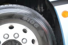 青岛解放 鹰途 头等舱 620马力 6X4 AMT自动档牵引车(带液缓)(CA4257P35K18T1E6A80)