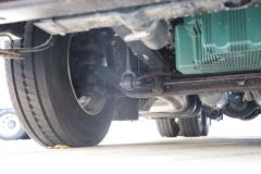 青岛解放 鹰途 头等舱 620马力 6X4 AMT自动档牵引车(带液缓)(CA4257P35K18T1E6A80)