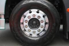 青岛解放 JH6重卡 6X4 混合动力牵引车
