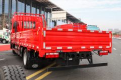 青岛解放 JK6 200马力 4X2 5.75米栏板载货车(CA1120P28K45L5E6A85)