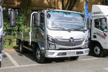 福田奥铃 玉兔Ⅲ 180马力 3.83米AMT自动档排半栏板轻卡(BJ1048V9JDA-AB4)