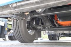 福田 欧曼GTL 星翼版 460马力 6X4 LNG自动档危险品牵引车(BJ4259L6DLL-07)