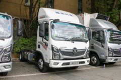 奥铃玉兔3号，现车到店！箱车开启预售…