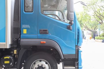 ���� ŷ������ 300���� 4X2 6.8��AMT�Զ�����س�ͼƬ