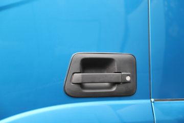 ���� ŷ������ 300���� 4X2 6.8��AMT�Զ�����س�ͼƬ