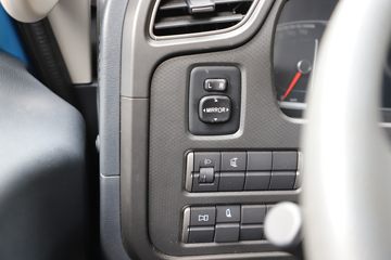 ���� ŷ������ 300���� 4X2 6.8��AMT�Զ�����س�ͼƬ