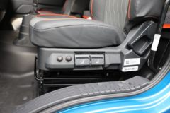 福田 欧曼行星 300马力 4X2 6.8米AMT自动档冷藏车