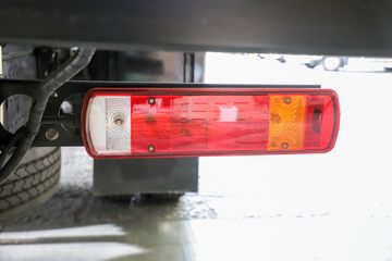 ���� ŷ������ 300���� 4X2 6.8��AMT�Զ�����س�ͼƬ