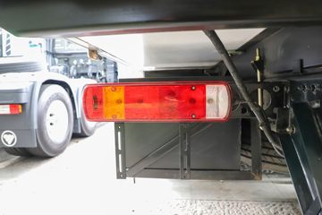 ���� ŷ������ 300���� 4X2 6.8��AMT�Զ�����س�ͼƬ