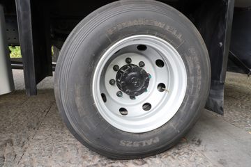 ���� ŷ������ 300���� 4X2 6.8��AMT�Զ�����س�ͼƬ