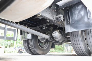 ���� ŷ������ 300���� 4X2 6.8��AMT�Զ�����س�ͼƬ