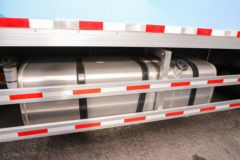 福田 欧曼行星 300马力 4X2 6.8米AMT自动档冷藏车
