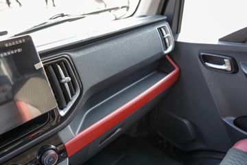 ���� ʱ���캽S1 1.5L 136���� ���� 3.7��AMT�Զ���������ʽС��ͼƬ
