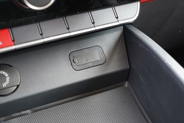 ���� ʱ���캽S1 1.5L 136���� ���� 3.7��AMT�Զ���������ʽС��ͼƬ