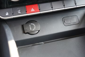 ���� ʱ���캽S1 1.5L 136���� ���� 3.7��AMT�Զ���������ʽС��ͼƬ