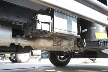 ���� ʱ���캽S1 1.5L 136���� ���� 3.7��AMT�Զ���������ʽС��ͼƬ