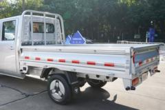 福田 祥菱Q分体式 豪华型 1.6L 120马力 汽油 2.14米双排栏板微卡(BJ1030V6AV6-73)